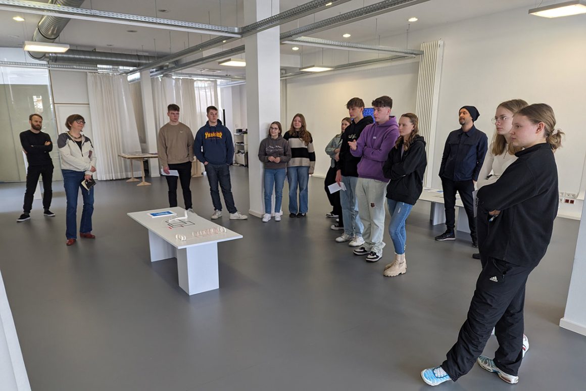 Show Show ,Walter-Lübcke-Schule, Crespo Foundation